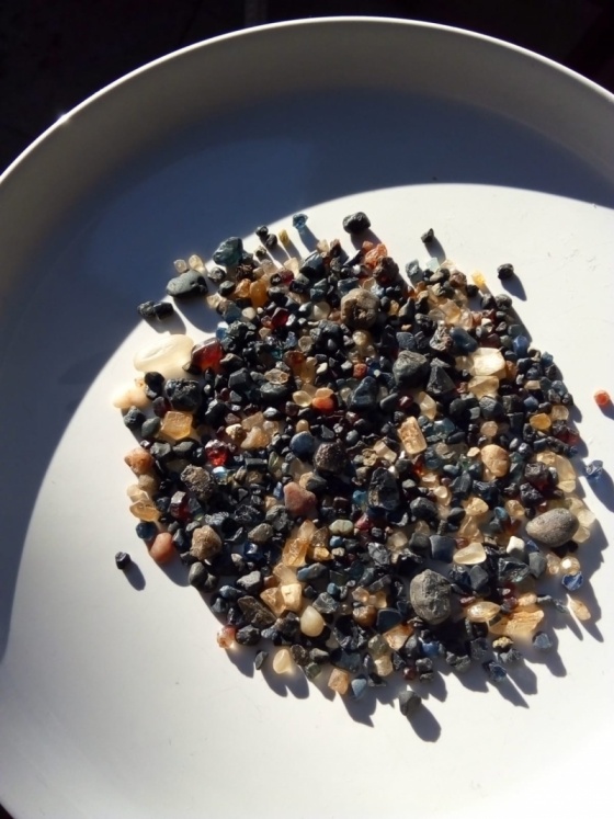 Wo darf ich in Australien nach Edelsteinen suchen?-